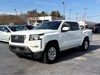 2022 Nissan Frontier SV
