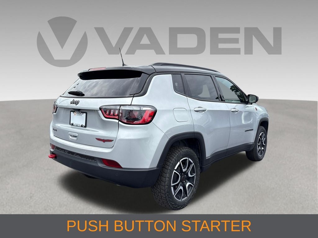 2025 Jeep Compass Trailhawk
