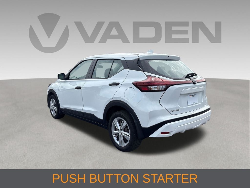 2023 Nissan Kicks S