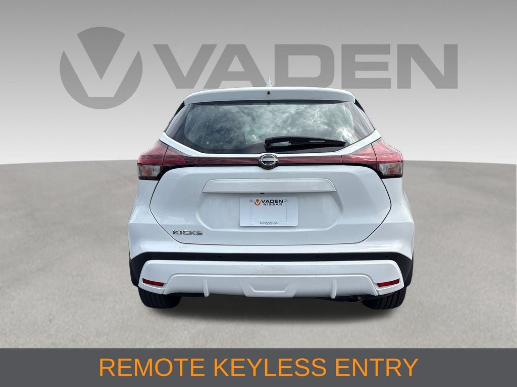 2023 Nissan Kicks S