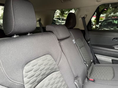 2023 Nissan Pathfinder S