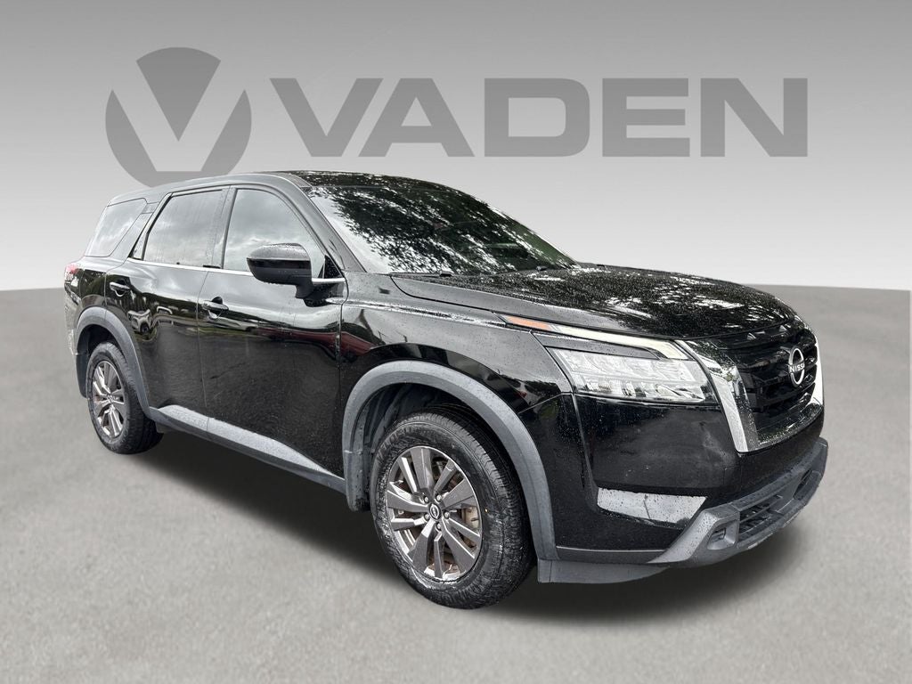 2023 Nissan Pathfinder S