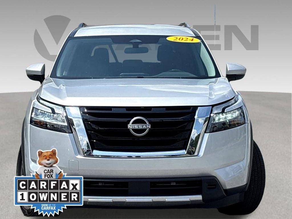 2024 Nissan Pathfinder SV