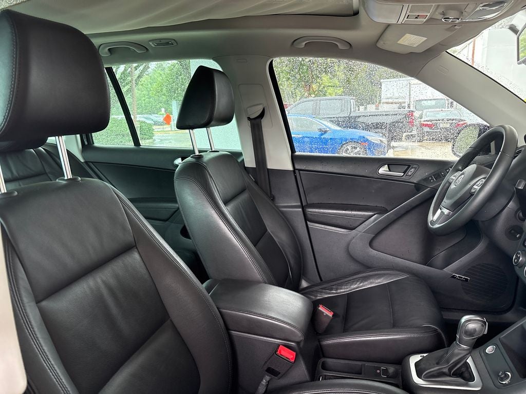 2017 Volkswagen Tiguan 2.0T SEL 4Motion