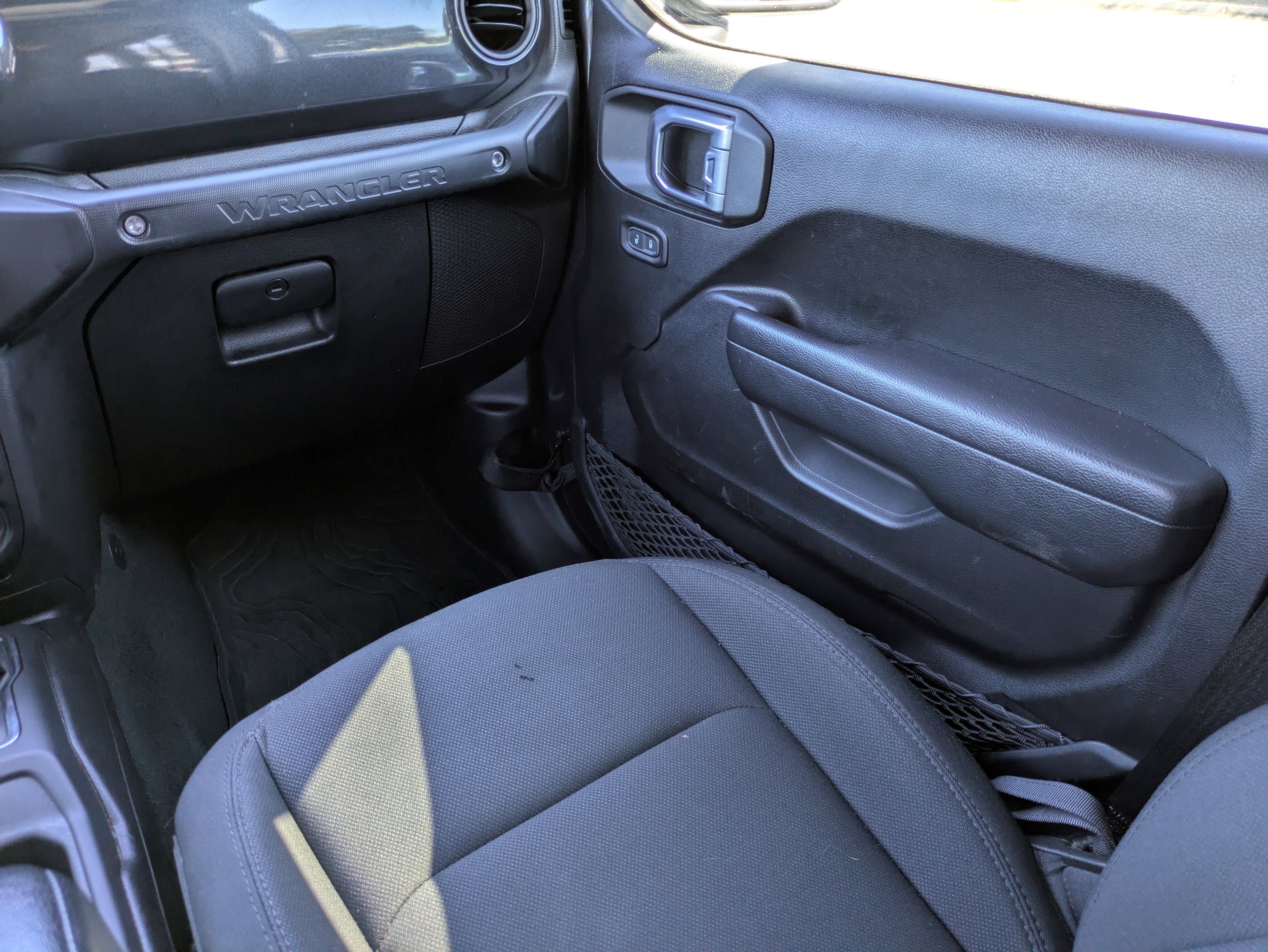 2023 Jeep Wrangler Sport Altitude