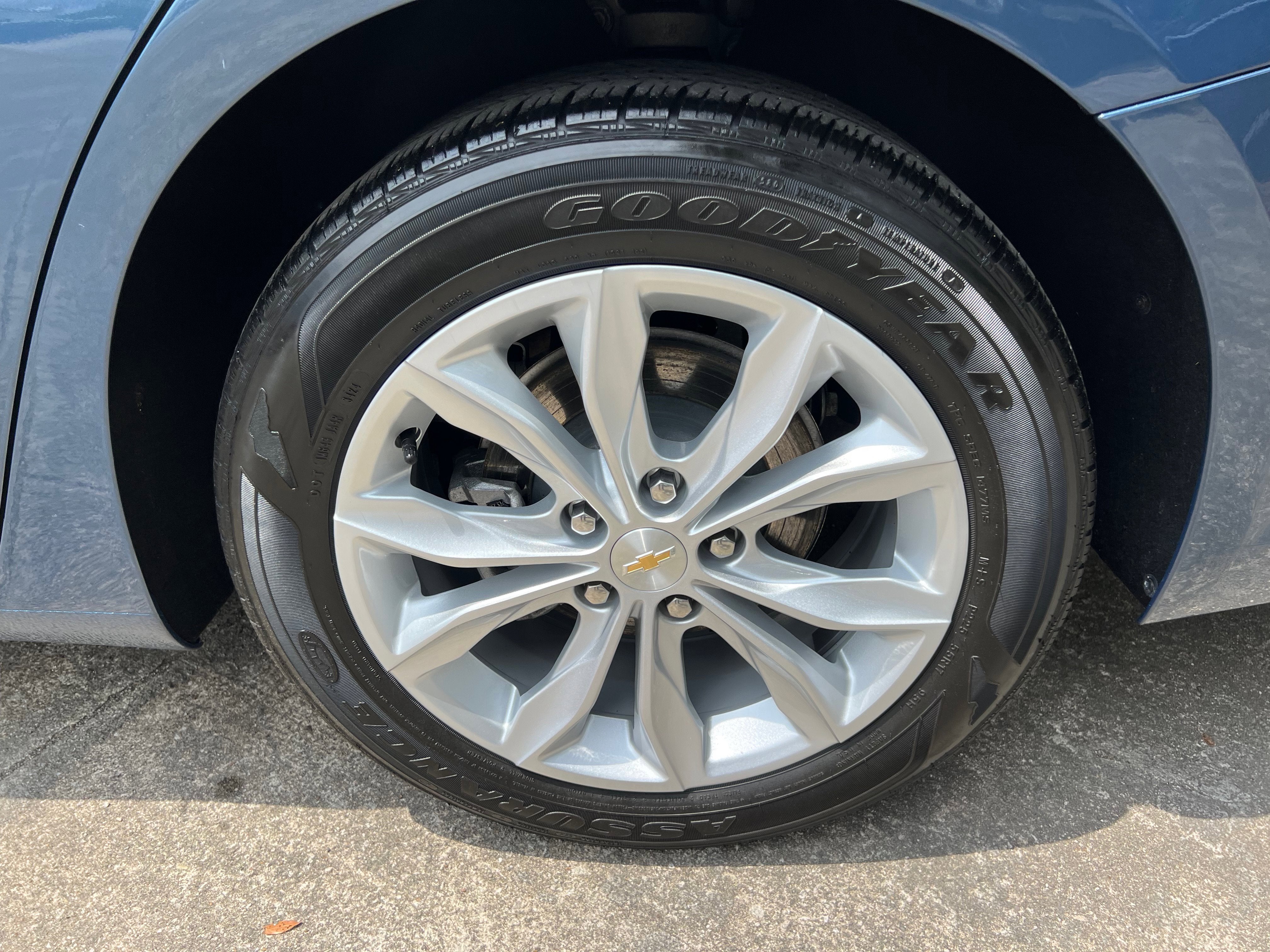 2025 Chevrolet Malibu LT