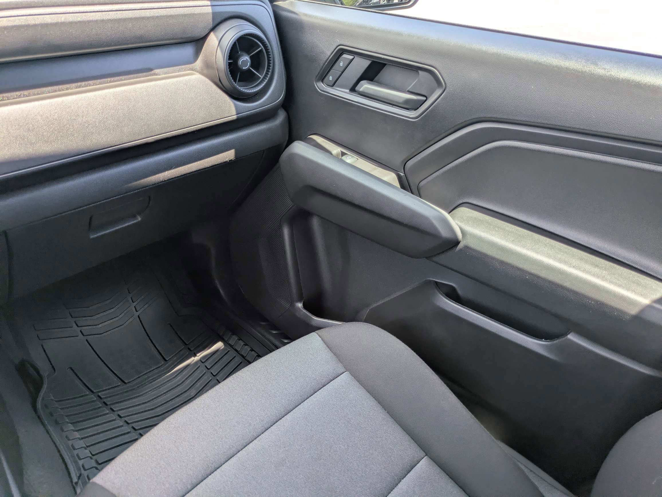 2025 Chevrolet Colorado 2WD Work Truck