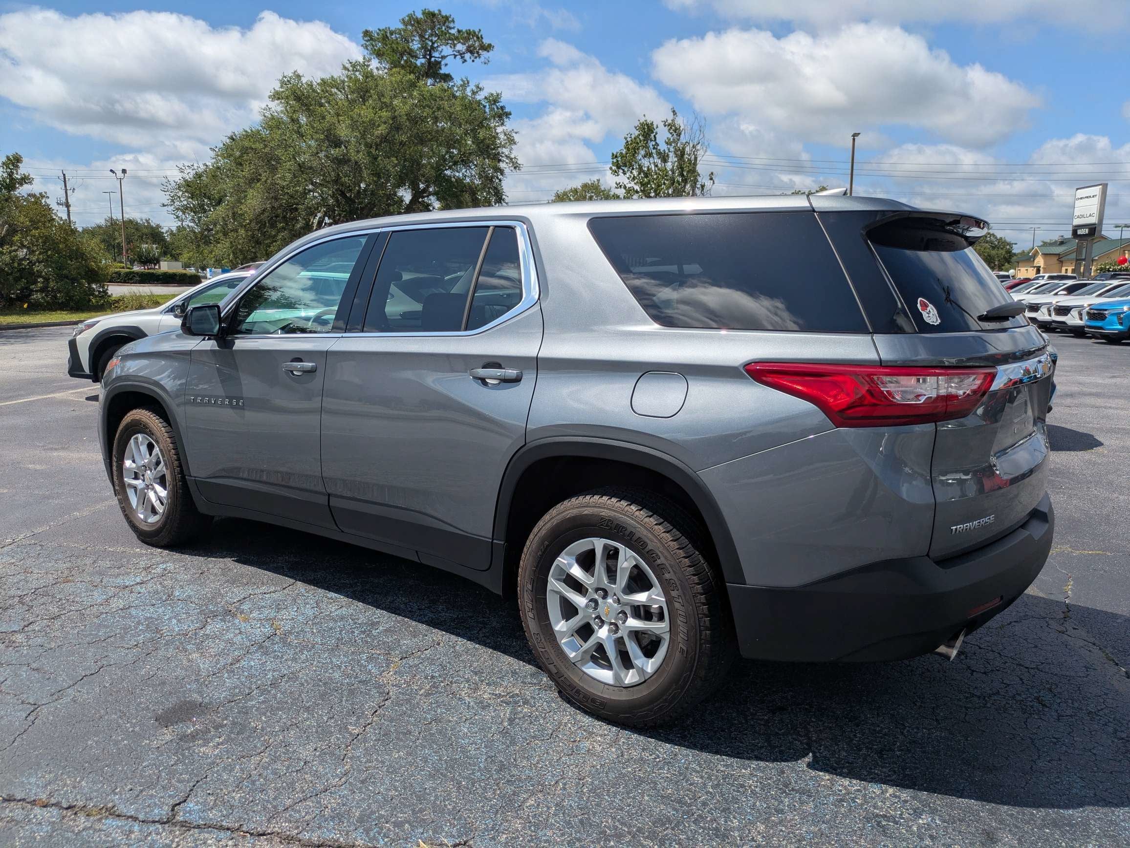 2020 Chevrolet Traverse LS