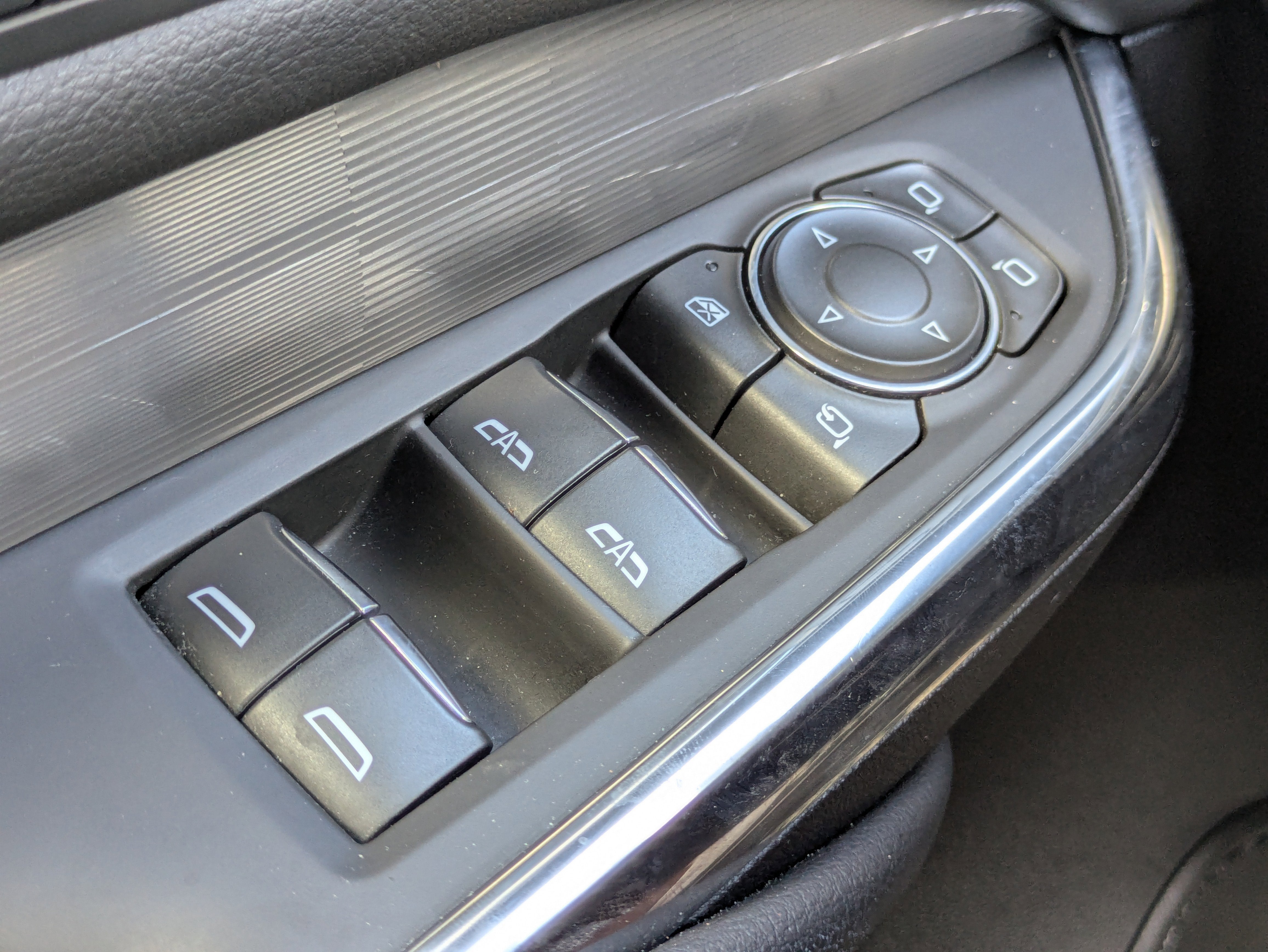 2024 Cadillac XT4 AWD Premium Luxury