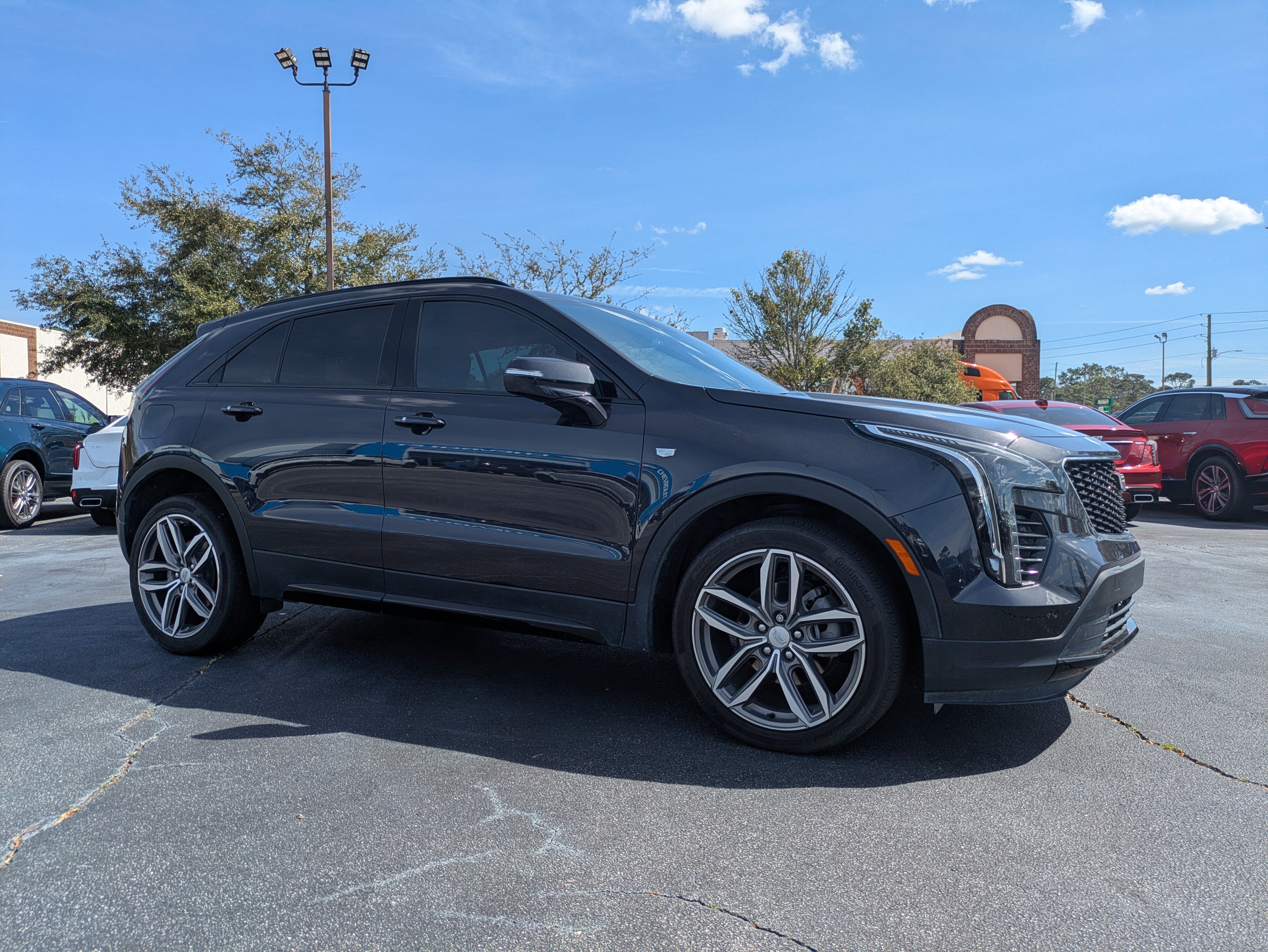 2023 Cadillac XT4 FWD Sport