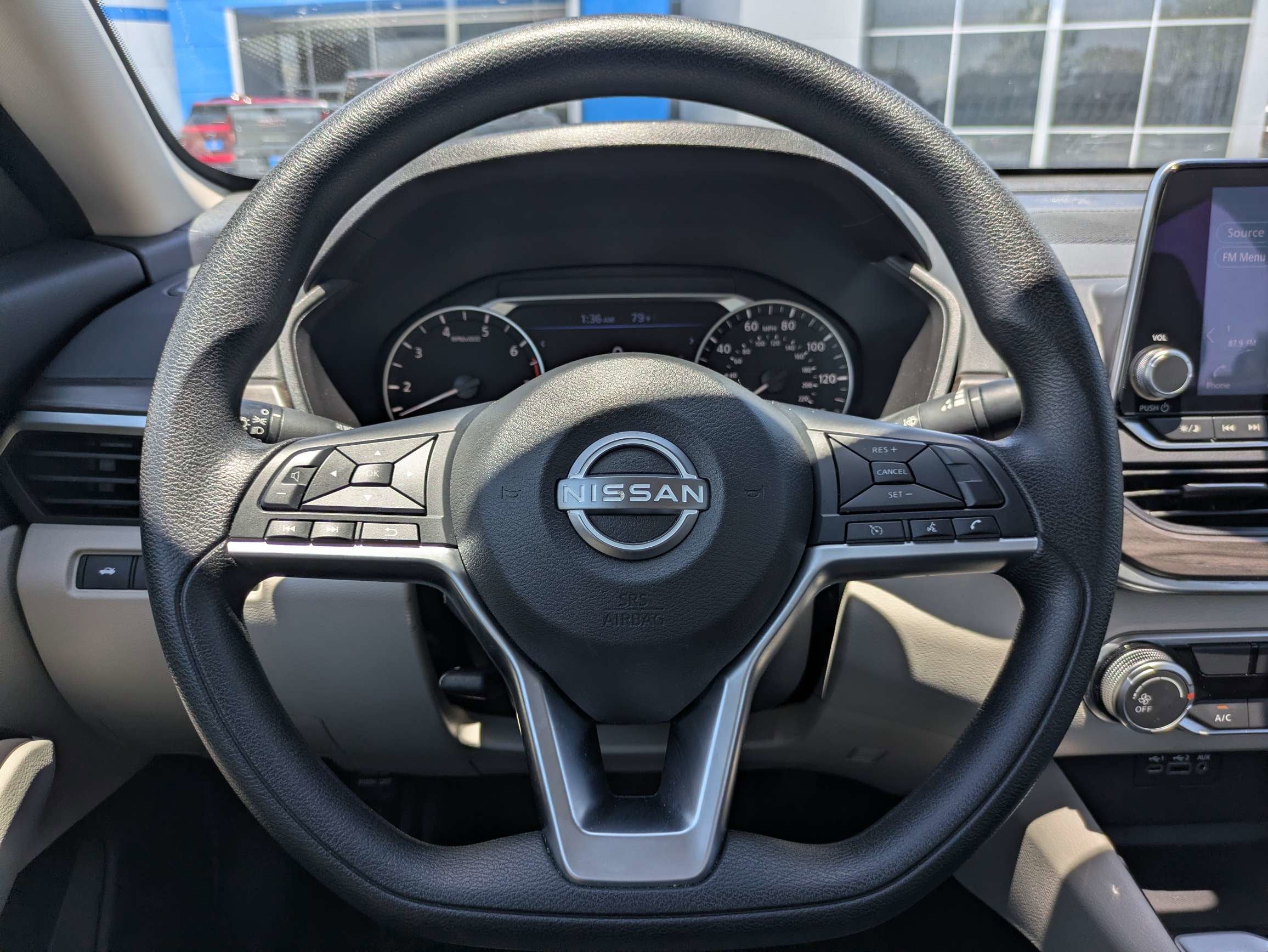 2025 Nissan Altima SV