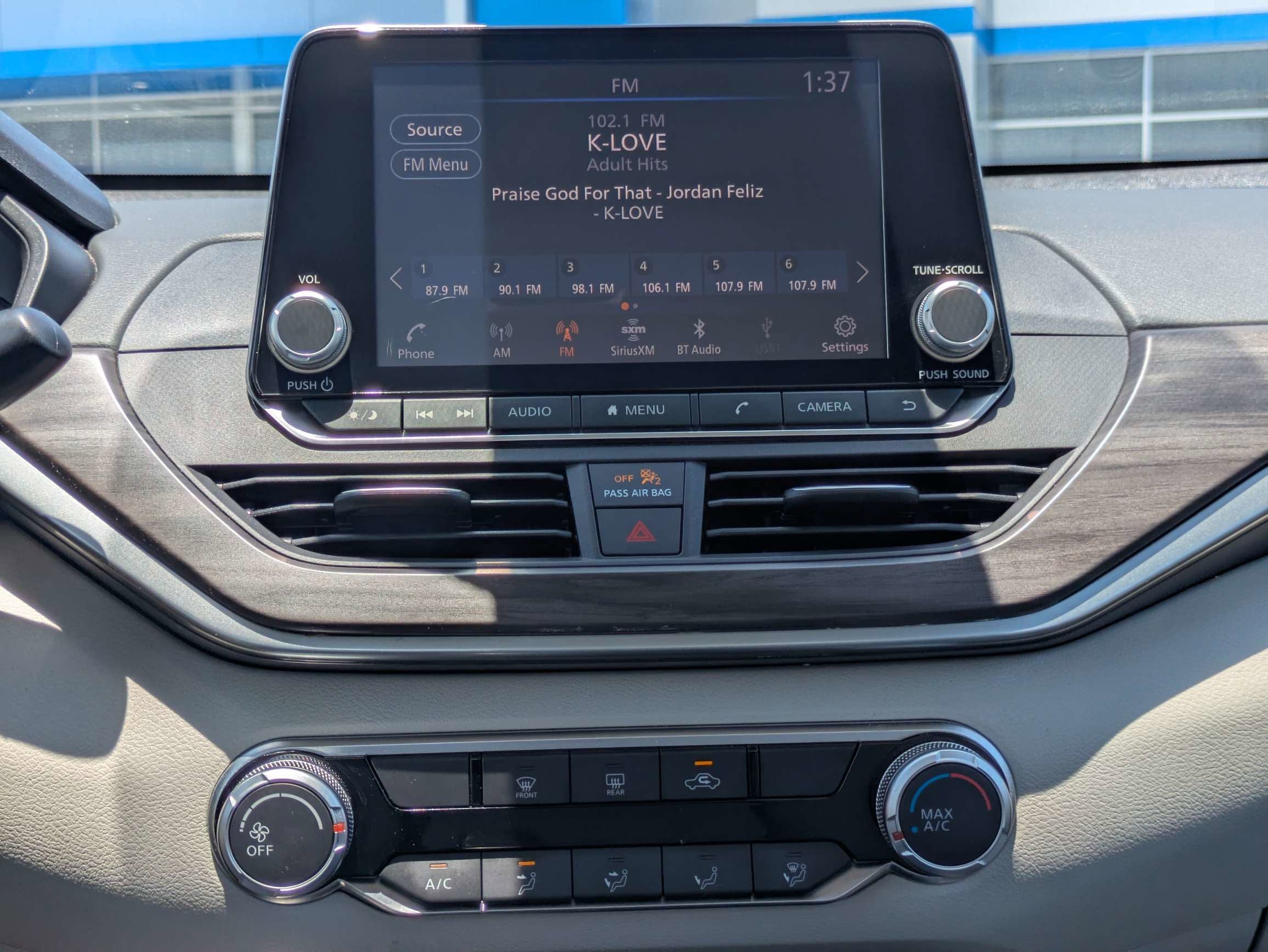 2025 Nissan Altima SV