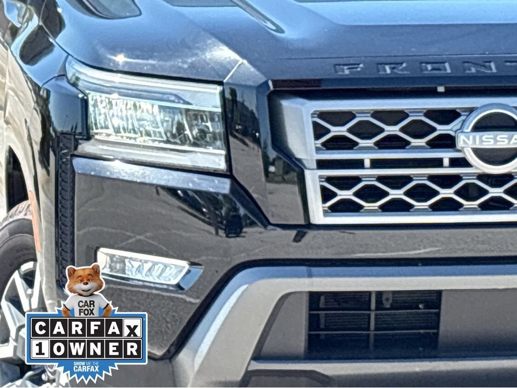 2024 Nissan Frontier SL