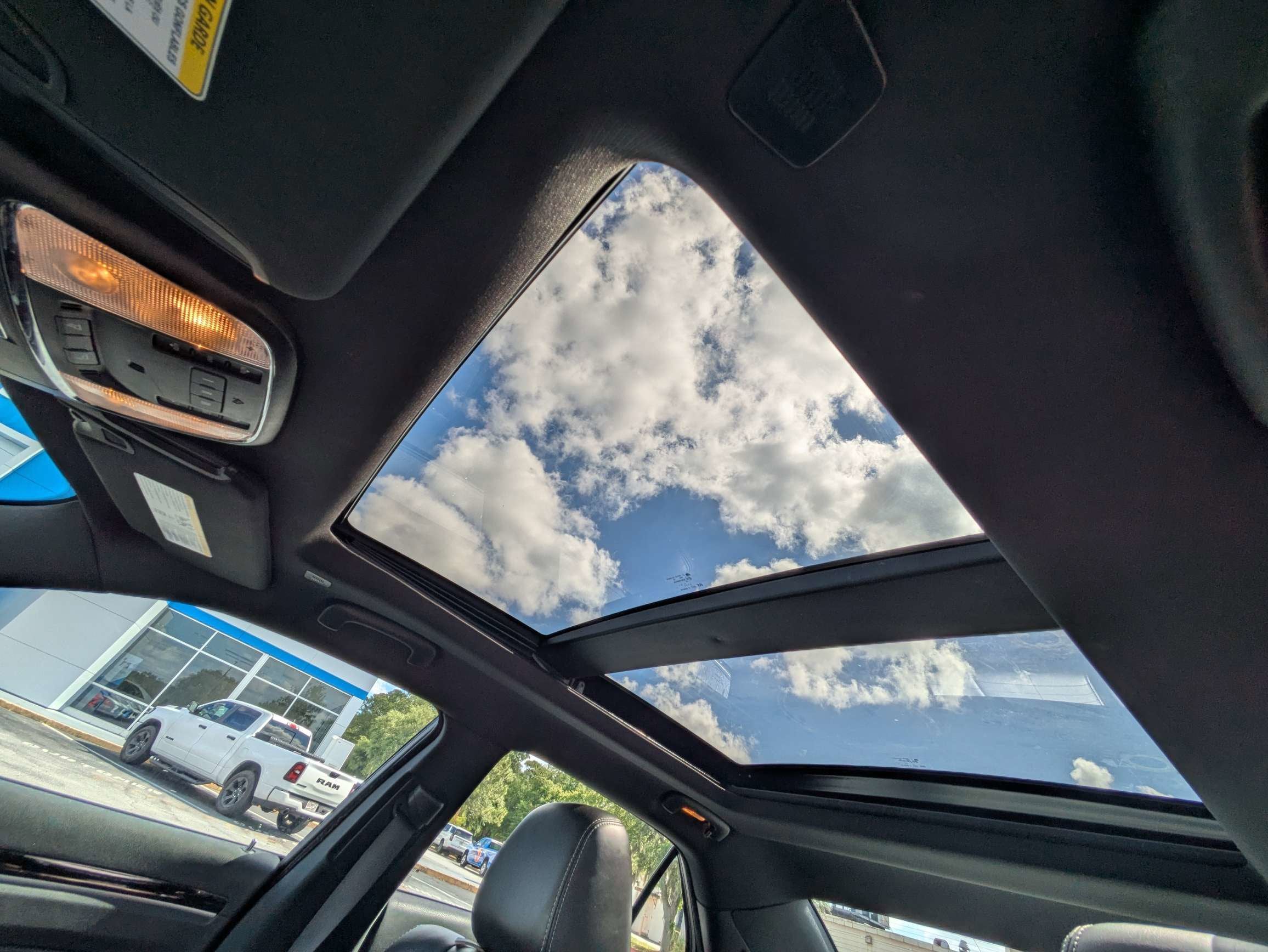 2023 Chrysler 300 300S
