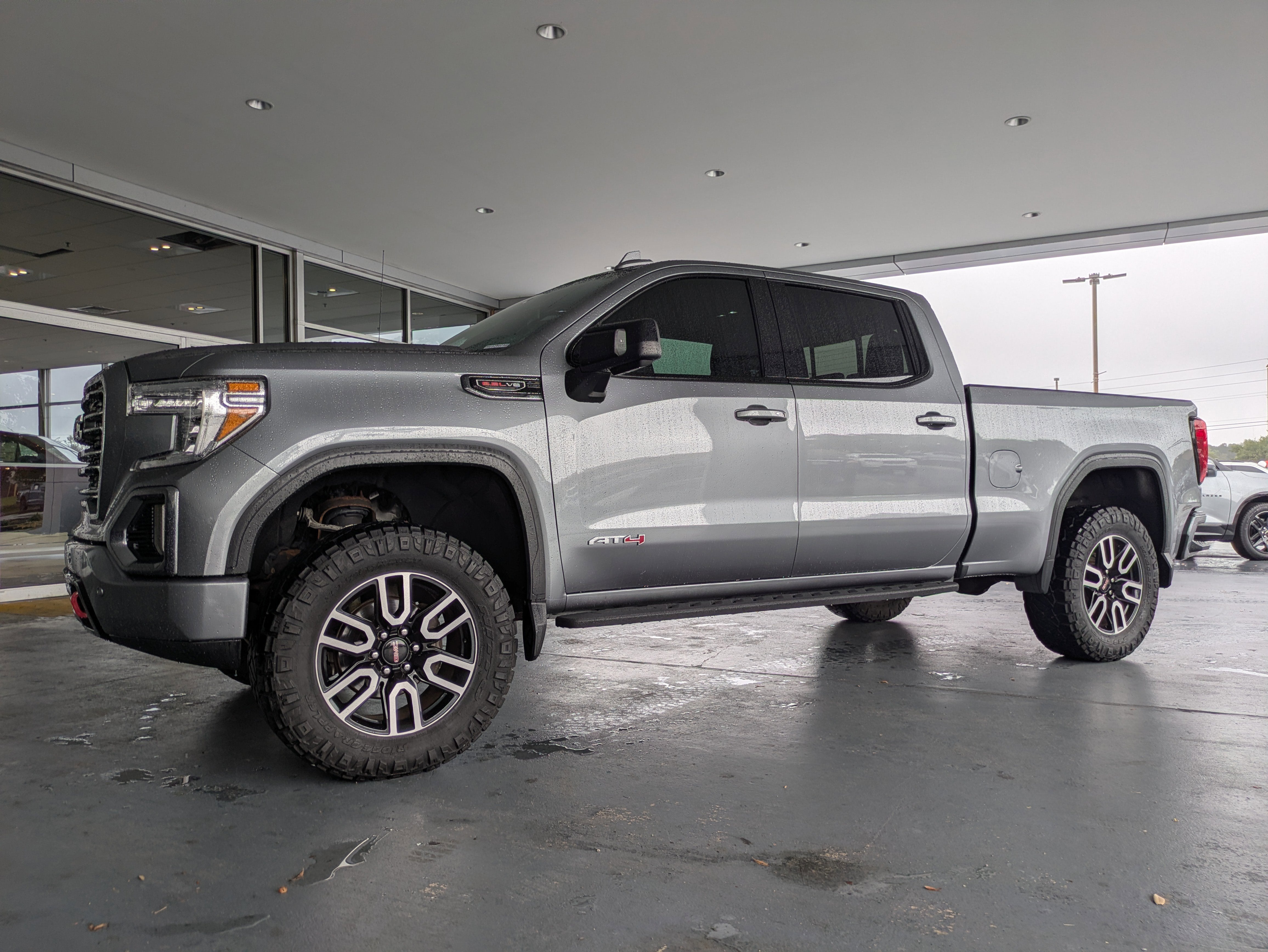 2021 GMC Sierra 1500 AT4