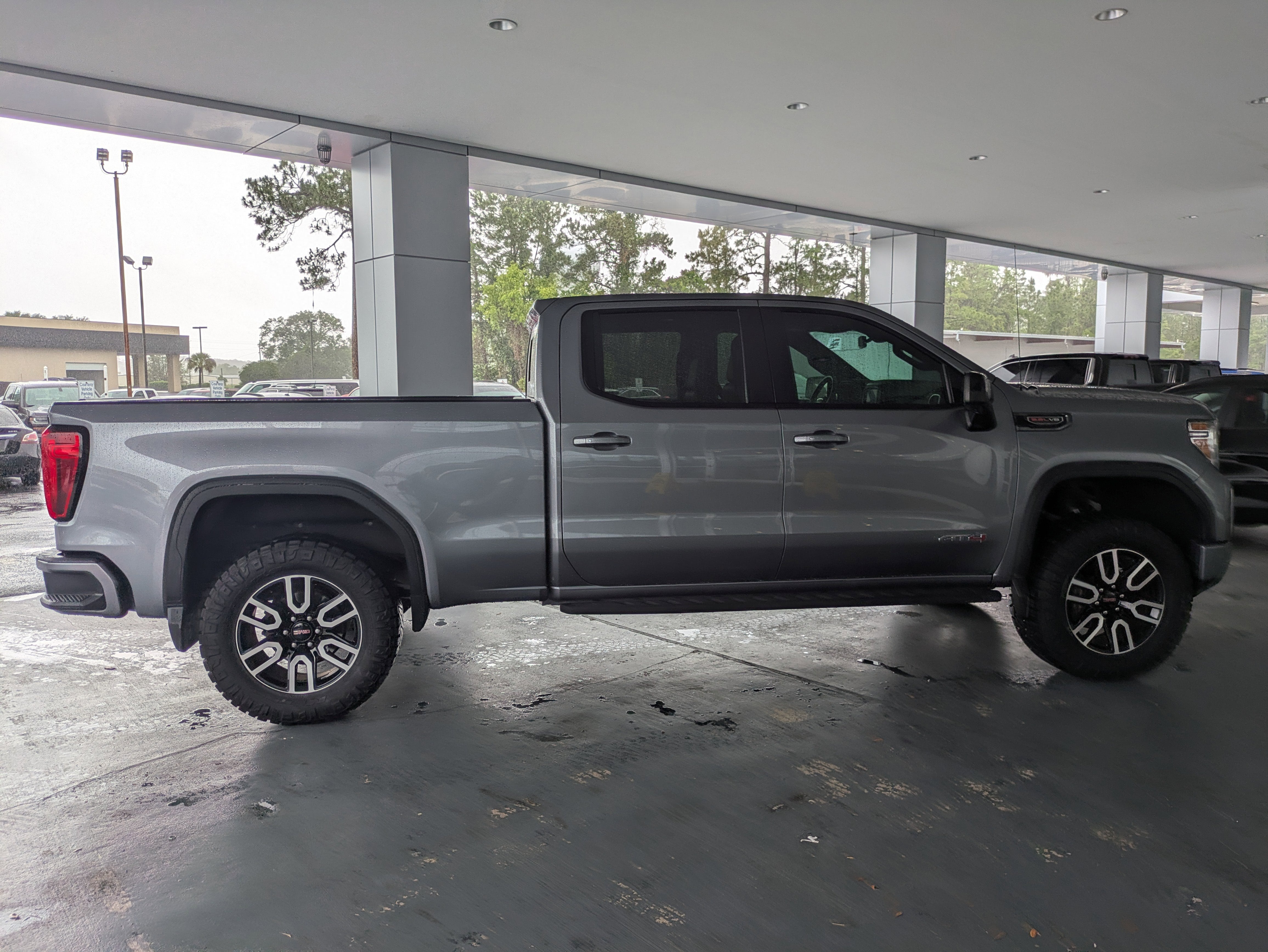2021 GMC Sierra 1500 AT4
