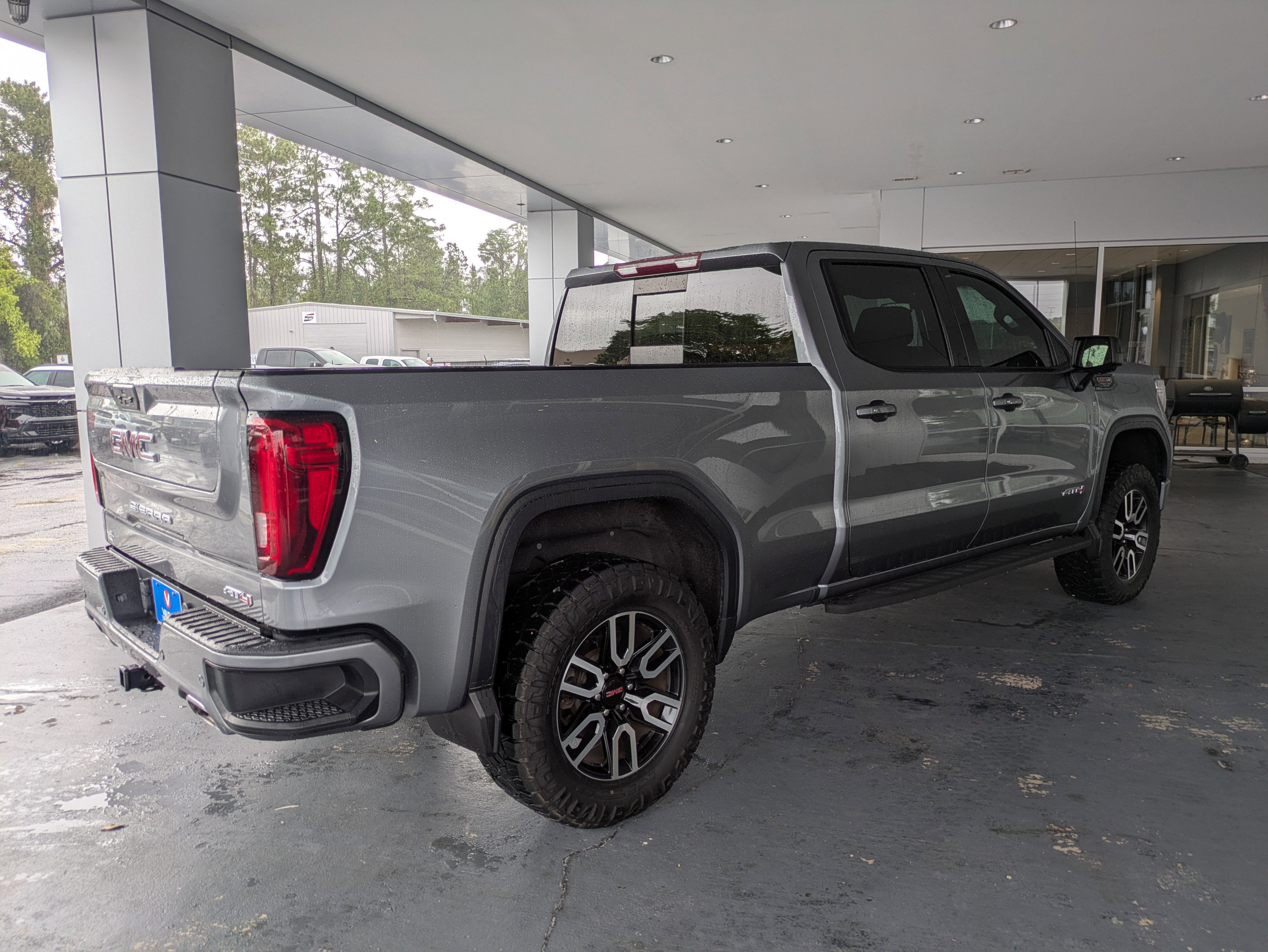2021 GMC Sierra 1500 AT4