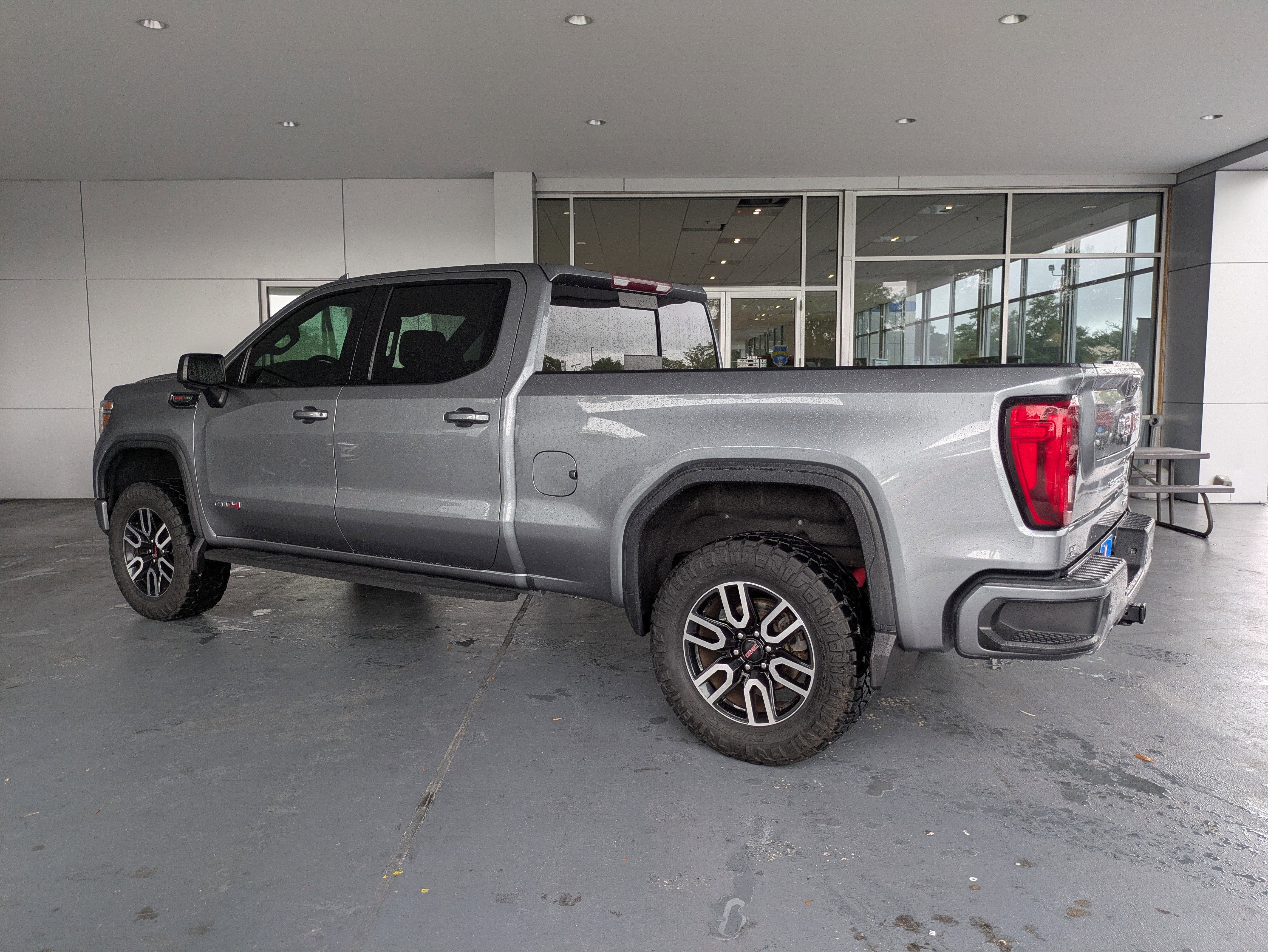 2021 GMC Sierra 1500 AT4