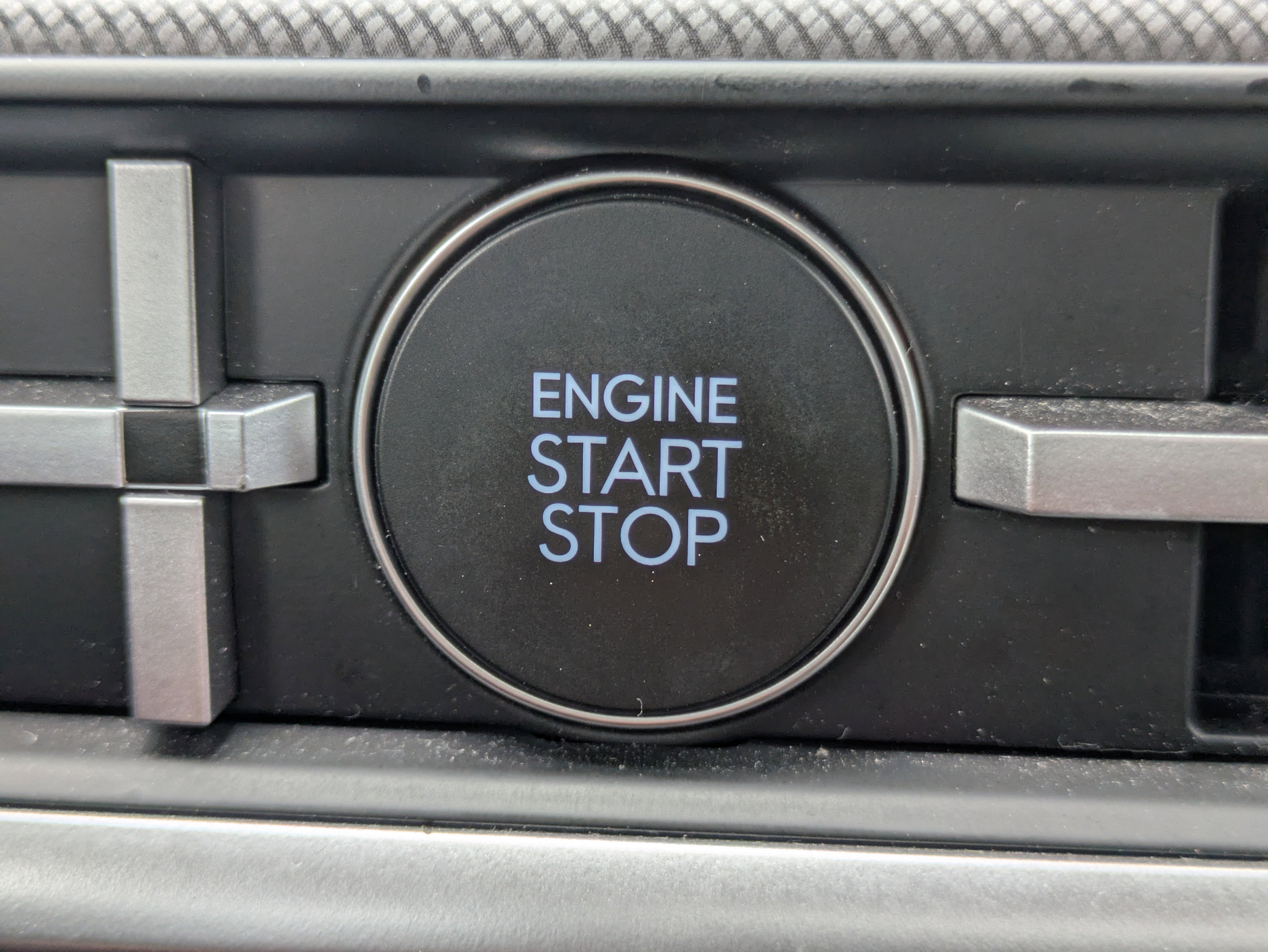 2025 Hyundai Santa Fe SE