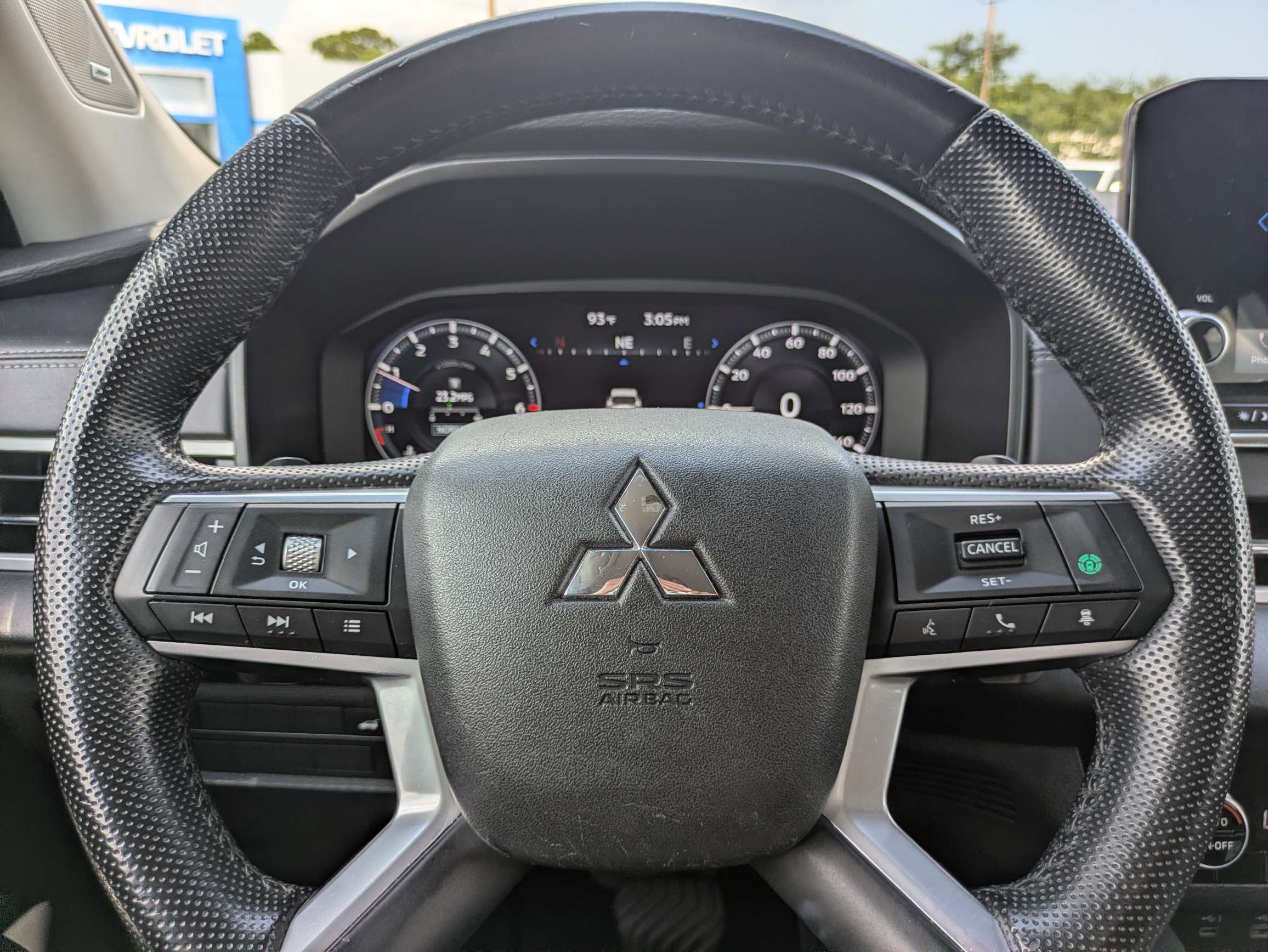 2023 Mitsubishi Outlander SE