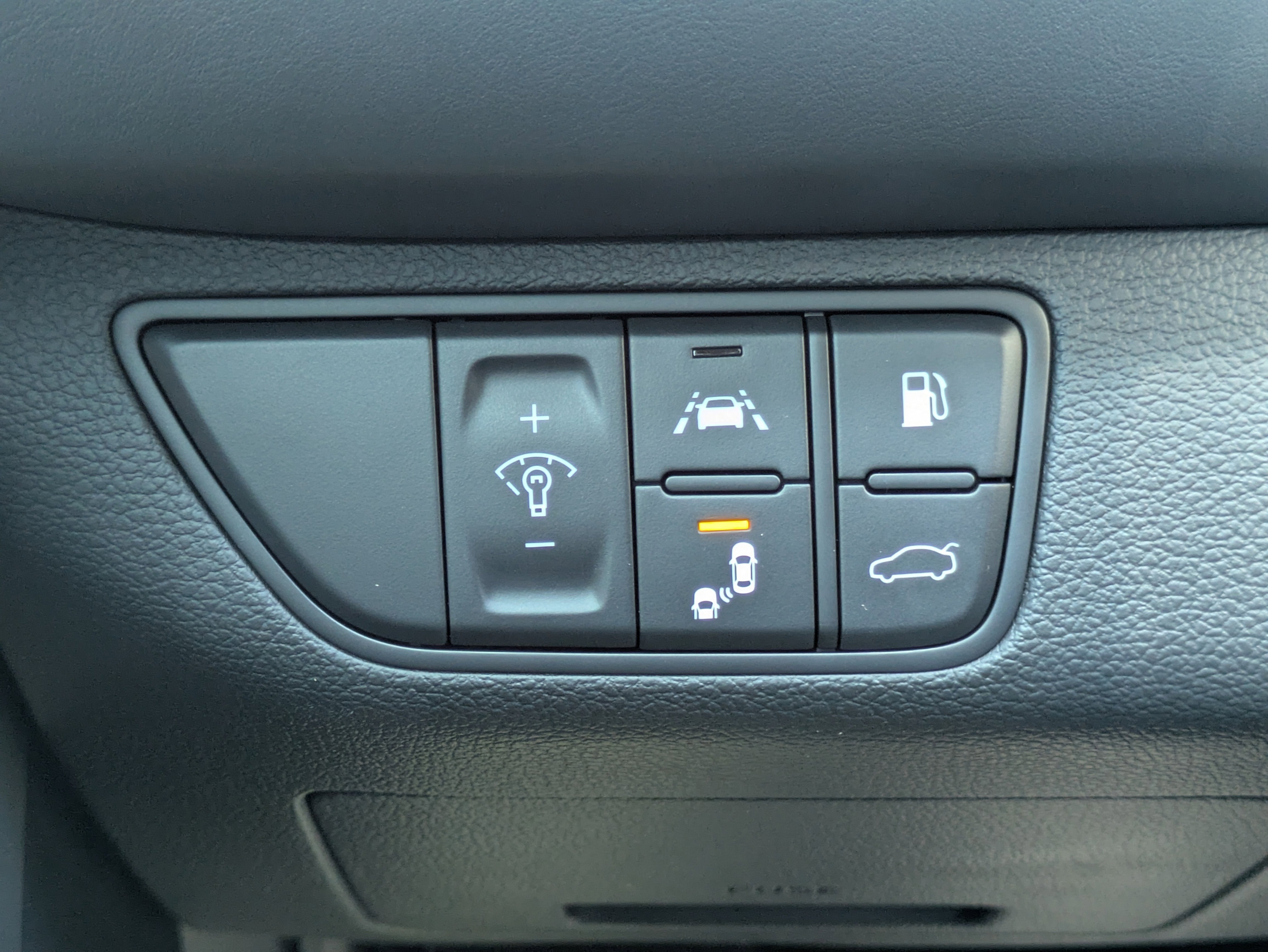 2019 Genesis G70 2.0T Advanced