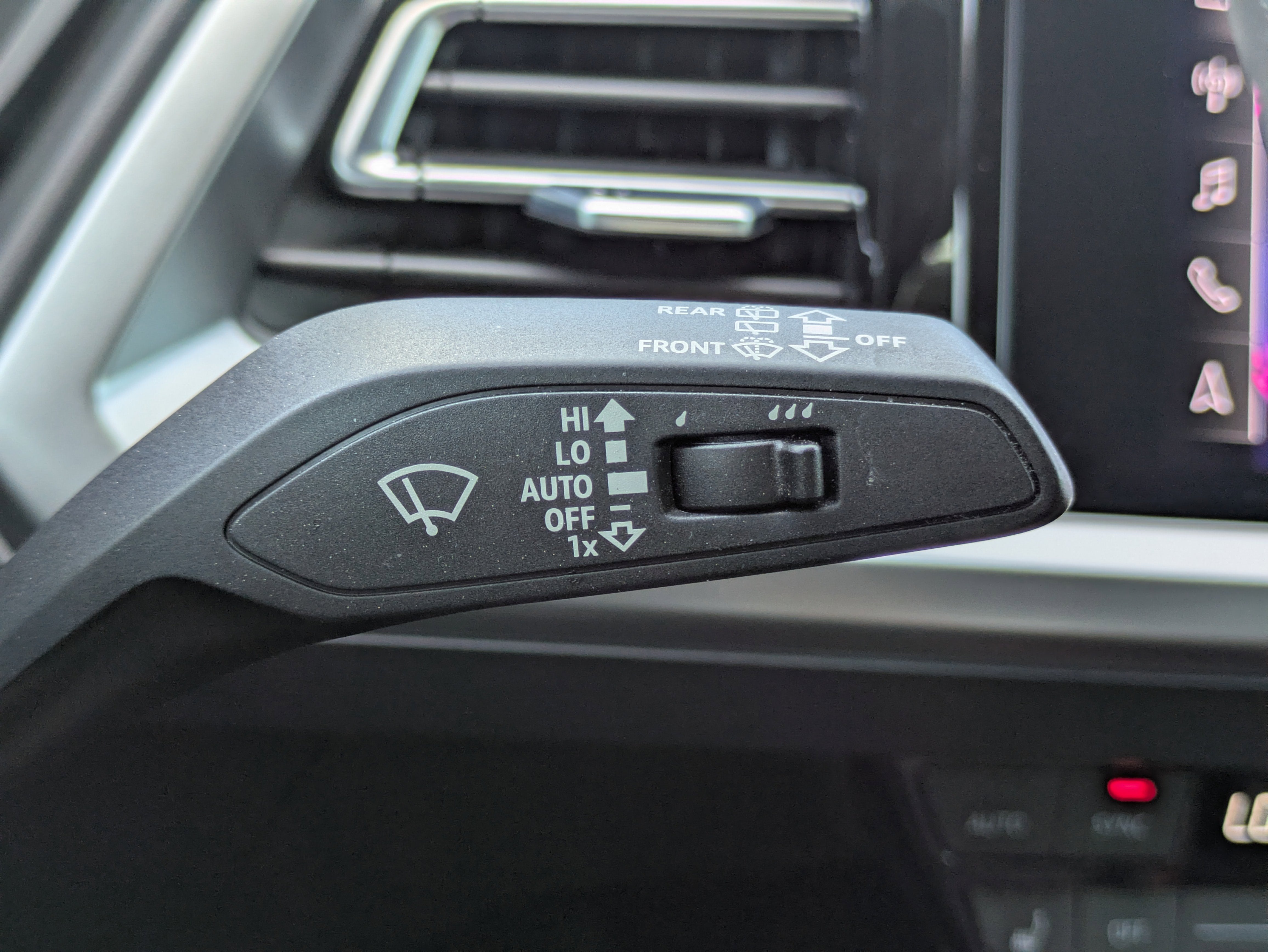 2022 Audi Q4 e-tron Premium Plus