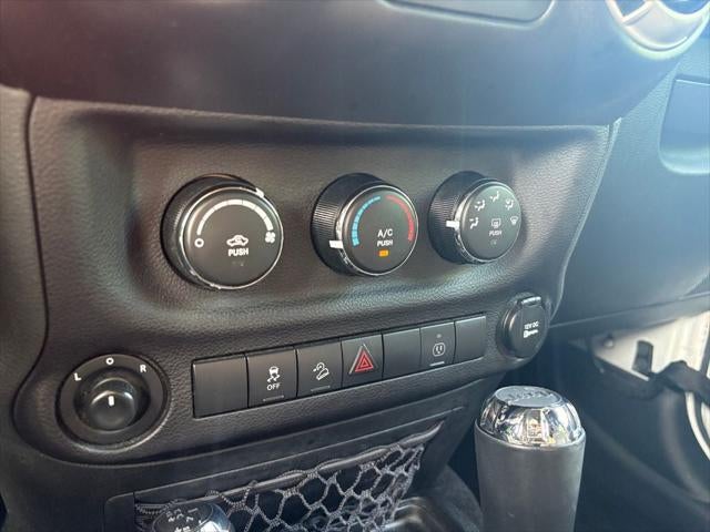2017 Jeep Wrangler Unlimited Sahara 4x4