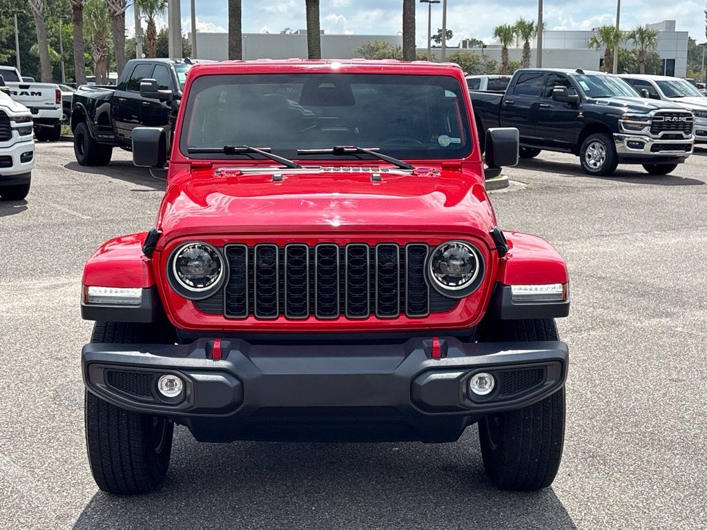 2025 Jeep Wrangler 4-Door Sahara 4x4