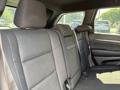 2020 Jeep Grand Cherokee Laredo 4x2