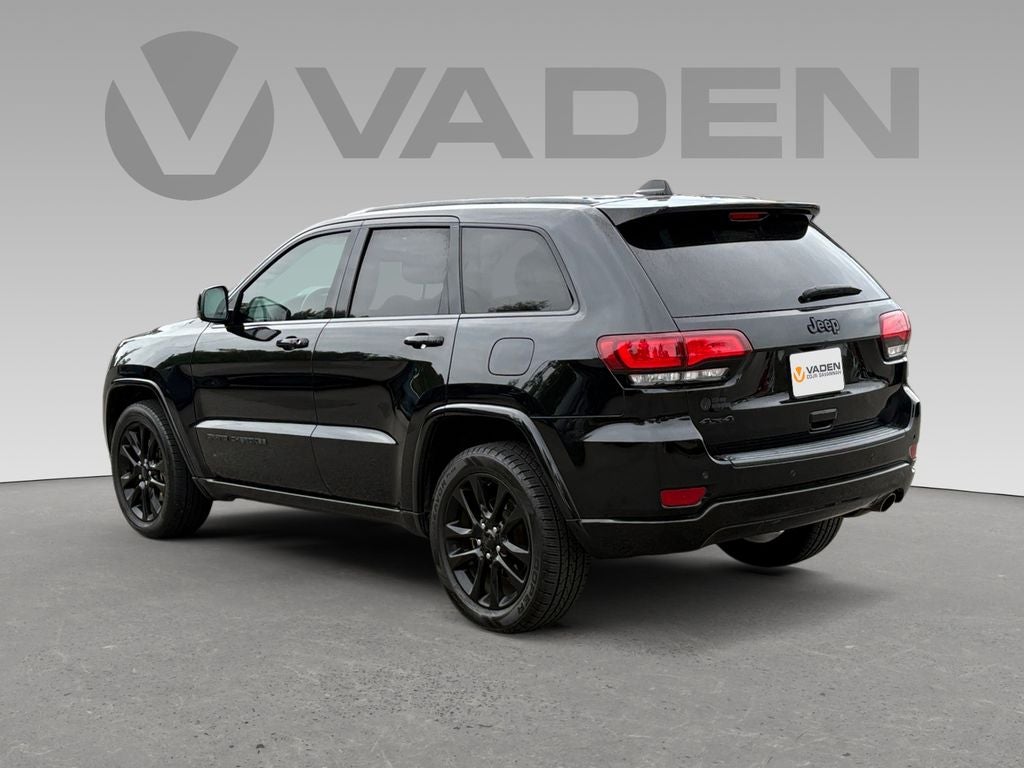 2021 Jeep Grand Cherokee Laredo X 4x4