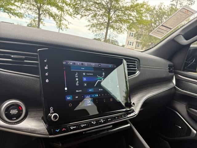 2023 Jeep Wagoneer Series II 4x2