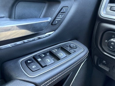 2022 RAM 1500 Laramie Crew Cab 4x4 5'7' Box