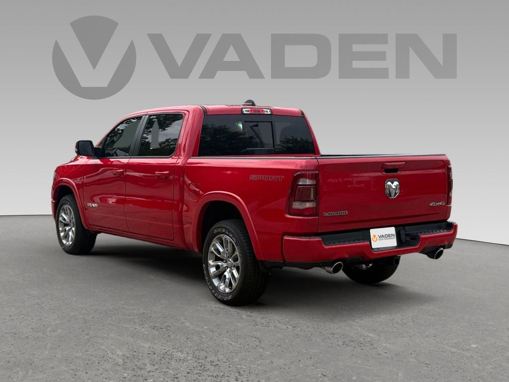 2022 RAM 1500 Laramie Crew Cab 4x4 5'7' Box