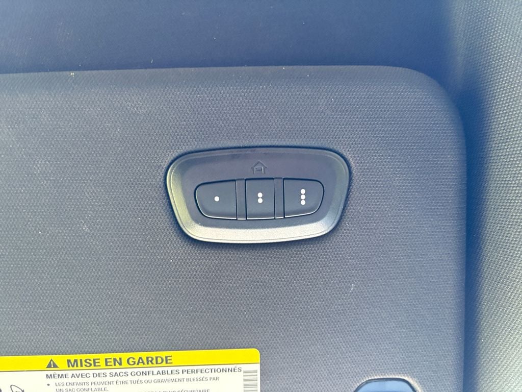 2022 RAM 1500 Laramie Crew Cab 4x4 5'7' Box