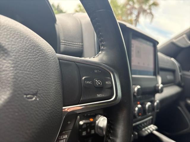 2022 RAM 1500 Laramie Crew Cab 4x4 5'7' Box