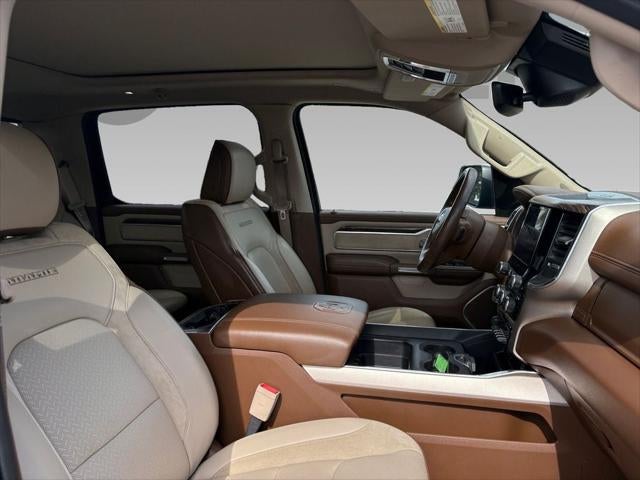 2019 RAM 1500 Laramie Crew Cab 4x4 5'7' Box