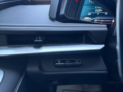 2023 Chevrolet Corvette Stingray RWD Coupe 2LT