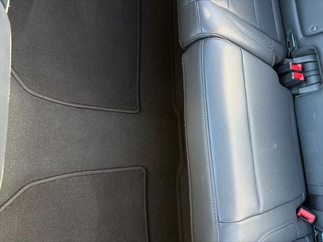 2025 GMC Sierra 1500 4WD Crew Cab Short Box SLT