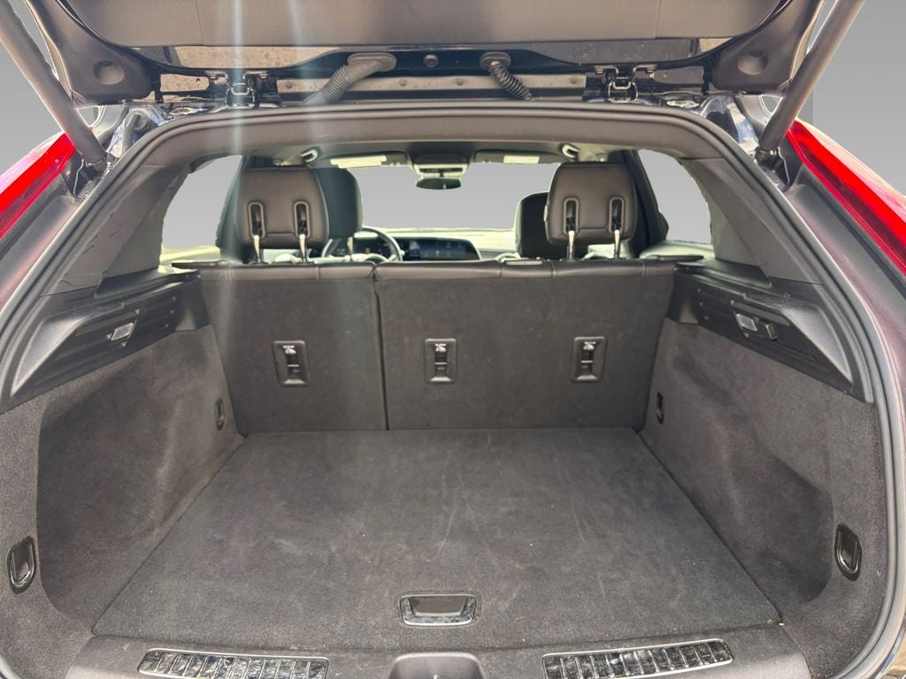 2024 Cadillac XT4 AWD Premium Luxury