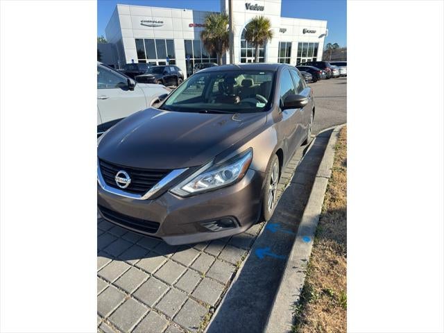 2016 Nissan Altima 2.5 SR