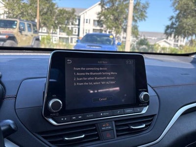 2022 Nissan Altima SR FWD