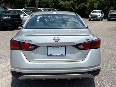 2023 Nissan Altima SV FWD