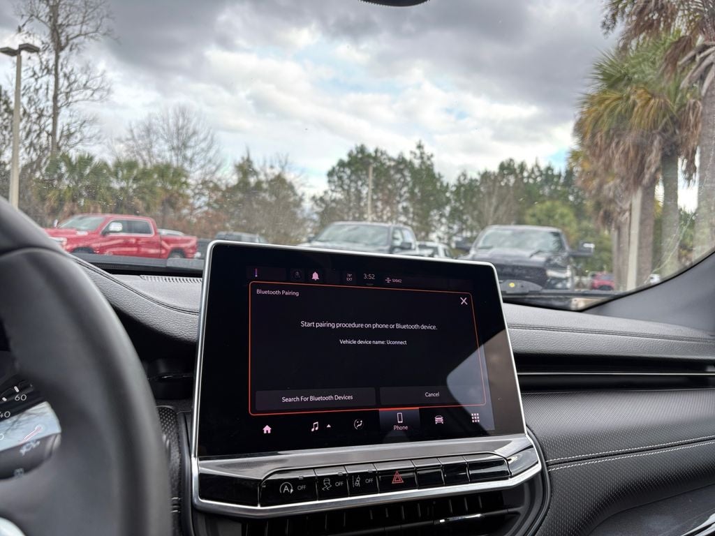 2022 Jeep Compass Altitude FWD