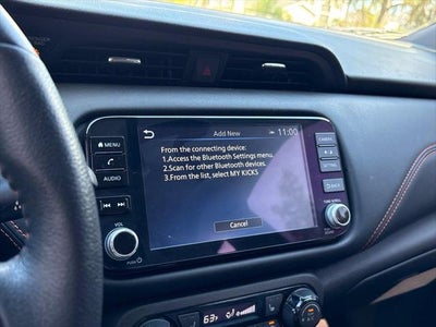 2023 Nissan Kicks SR Xtronic CVT