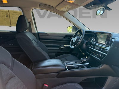 2023 Nissan Pathfinder SV FWD