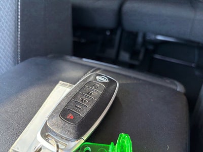 2025 Nissan Pathfinder SV FWD