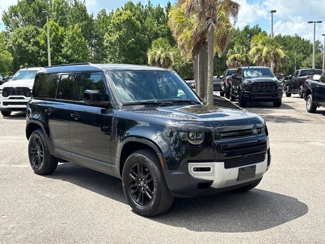 2025 Land Rover Defender 110 P300