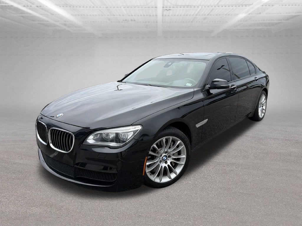 2015 BMW 750Li 750Li