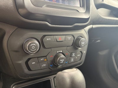 2018 Jeep Renegade Altitude FWD