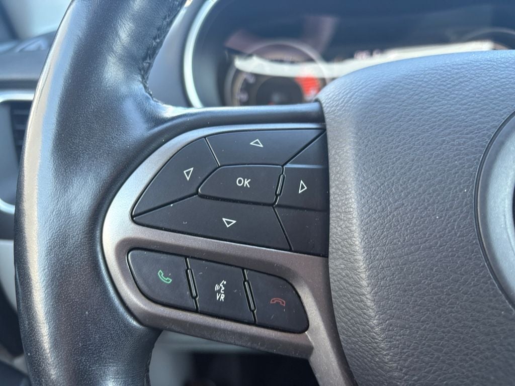 2020 Jeep Cherokee Lux